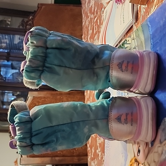 Girls size 9M sneaker boot Disney Frozen - Picture 5 of 11